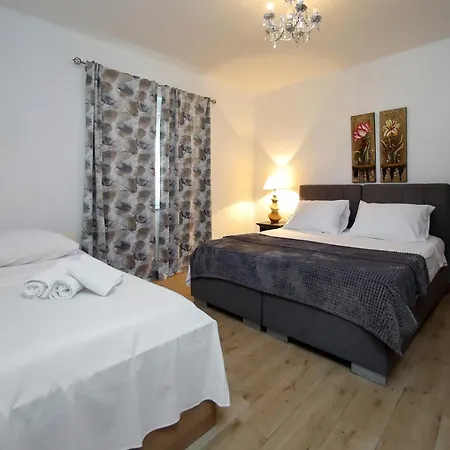 Sunny Terrace Διαμέρισμα *