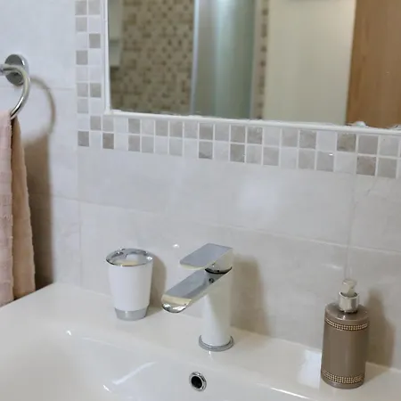 Sunny Terrace Διαμέρισμα *